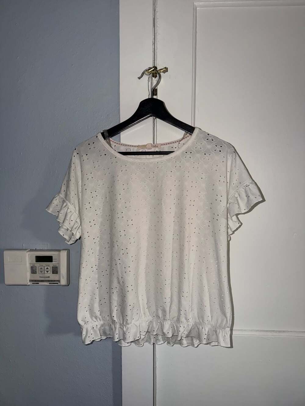 Rewind White Eyelet Ruffle Hem Short Sleeve Top